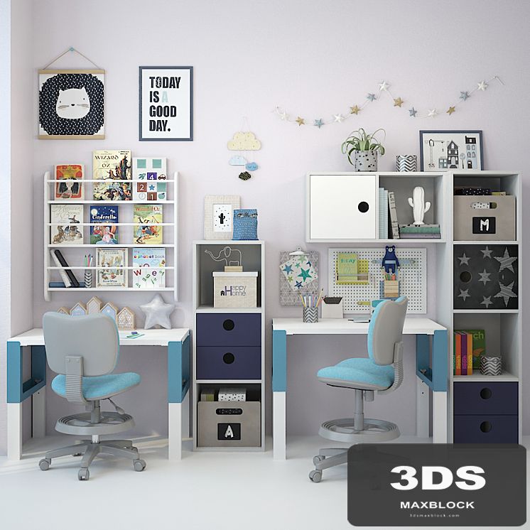 Writing desk and decor for a nursery 2