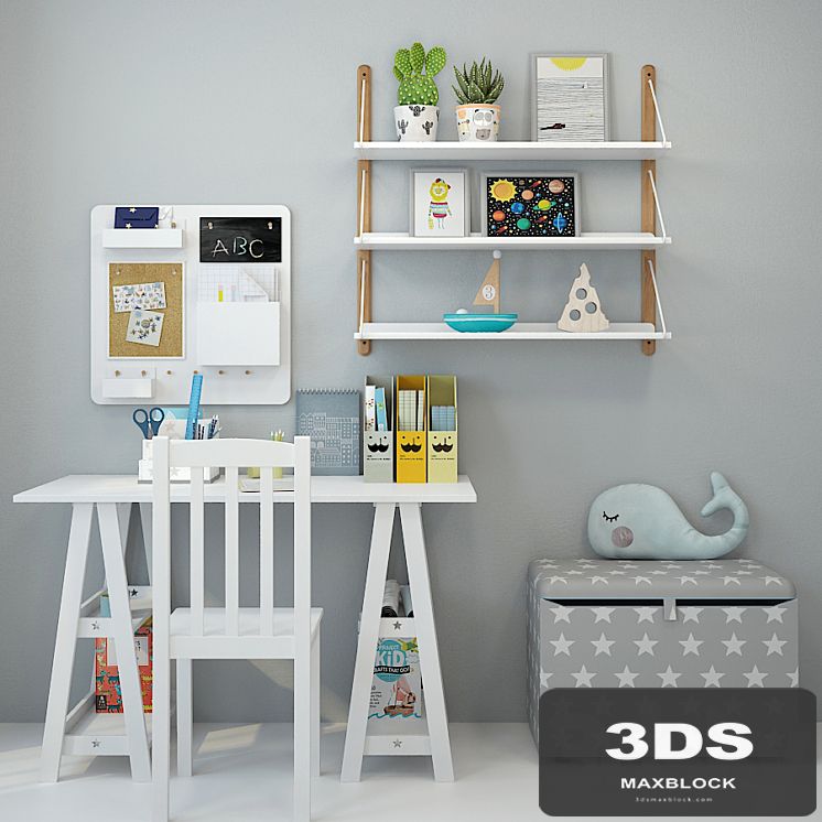 Writing desk and decor for a child 4