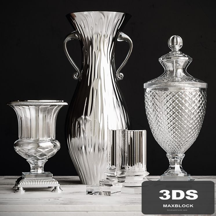 EICHHOLTZ VASES