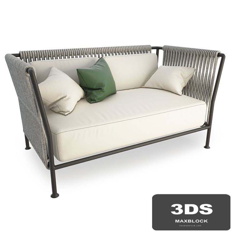 Treble Outdoor Sofa Unopiu